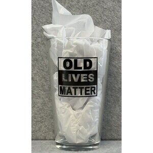 Funny Beer Glass “OLD LIVES MATTER” 16 oz Beer Drinking‎ Clear Glass Beer Mug